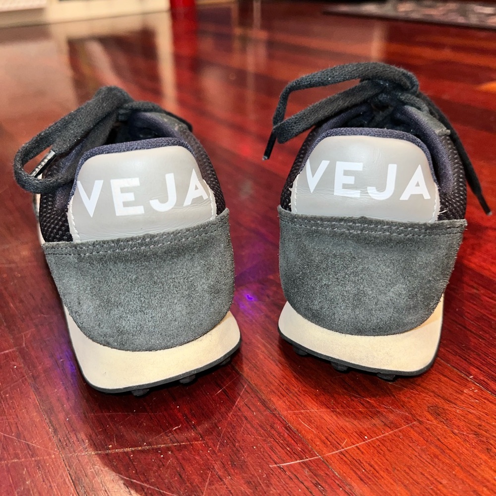 Veja Blue and Cream Sneakers - Picture 5 of 7